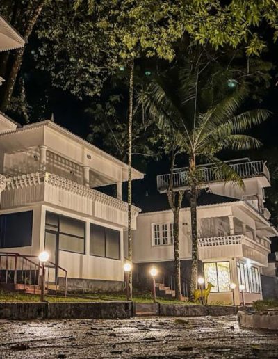 Aruvi Resorts Munnar
