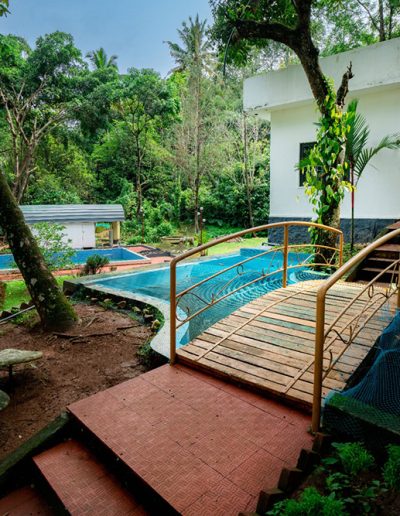 Aruvi Resorts Munnar